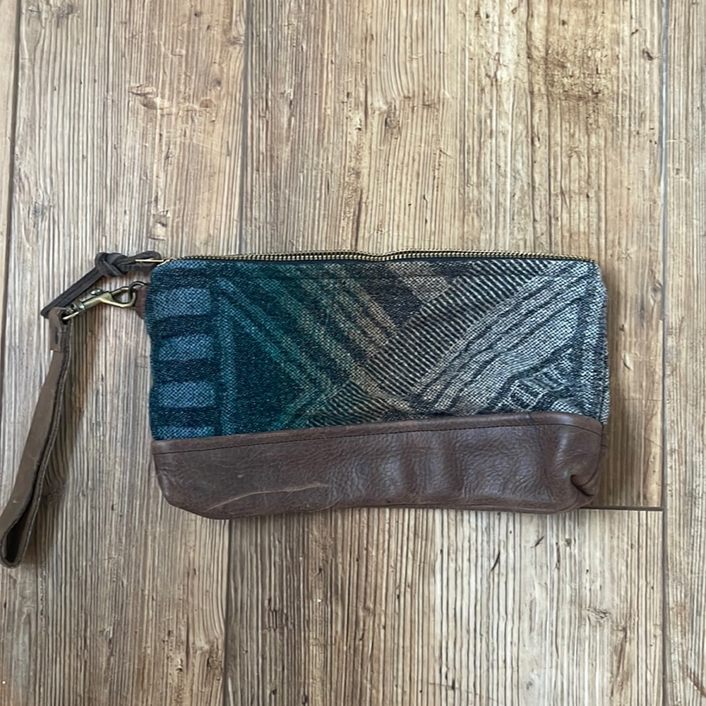 Nan-made Wristlet